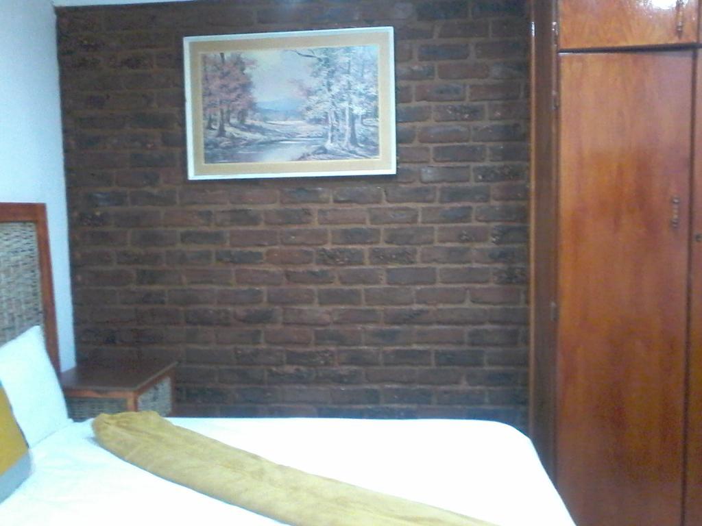 Aliwal Villa Guest Lodge Exterior foto
